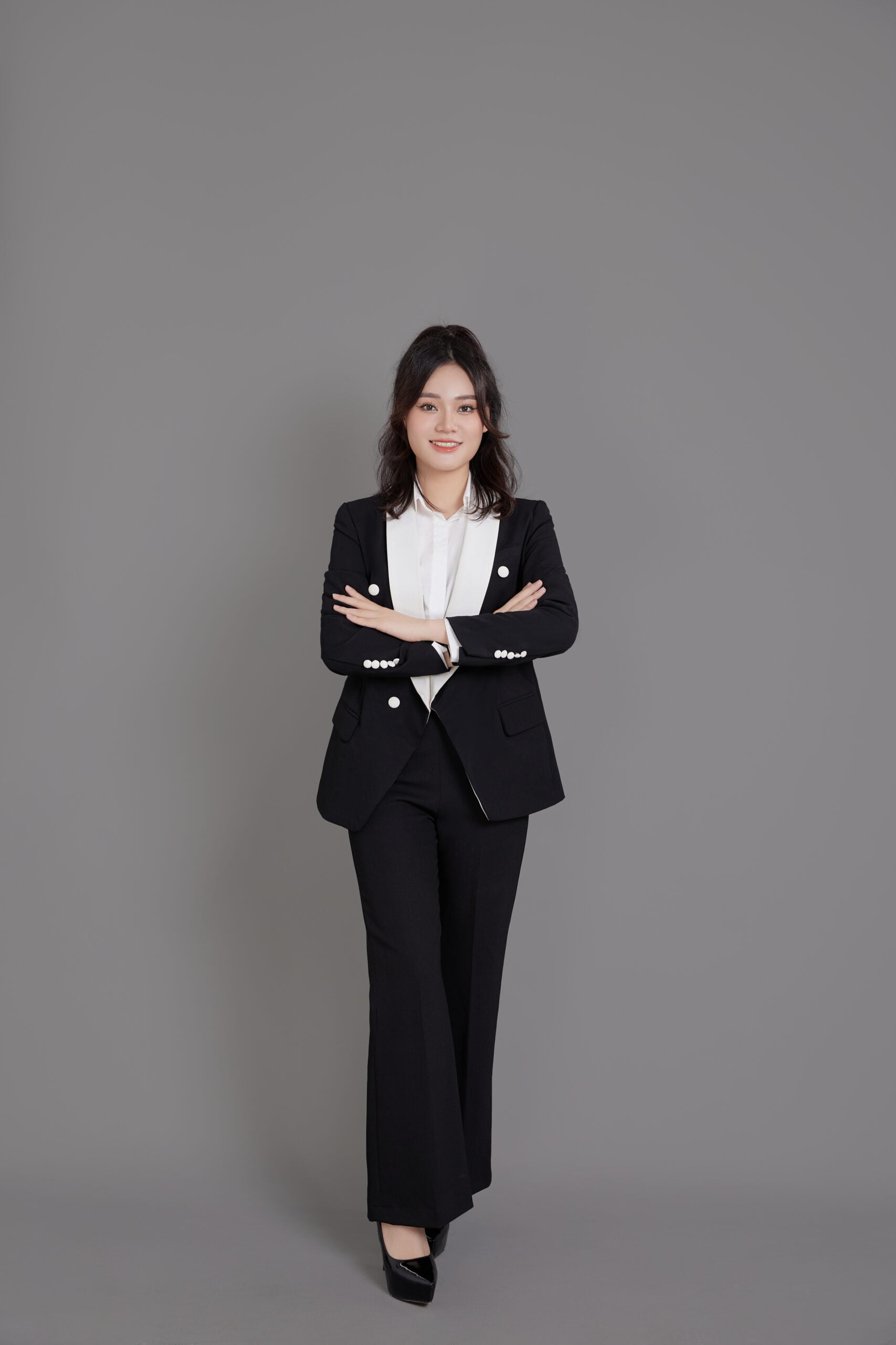 Z-Models 28 - Công ty truyền thông tổ chức sự kiện Z-Models R6A 2713 scaled - Công ty truyền thông tổ chức sự kiện Z-Models