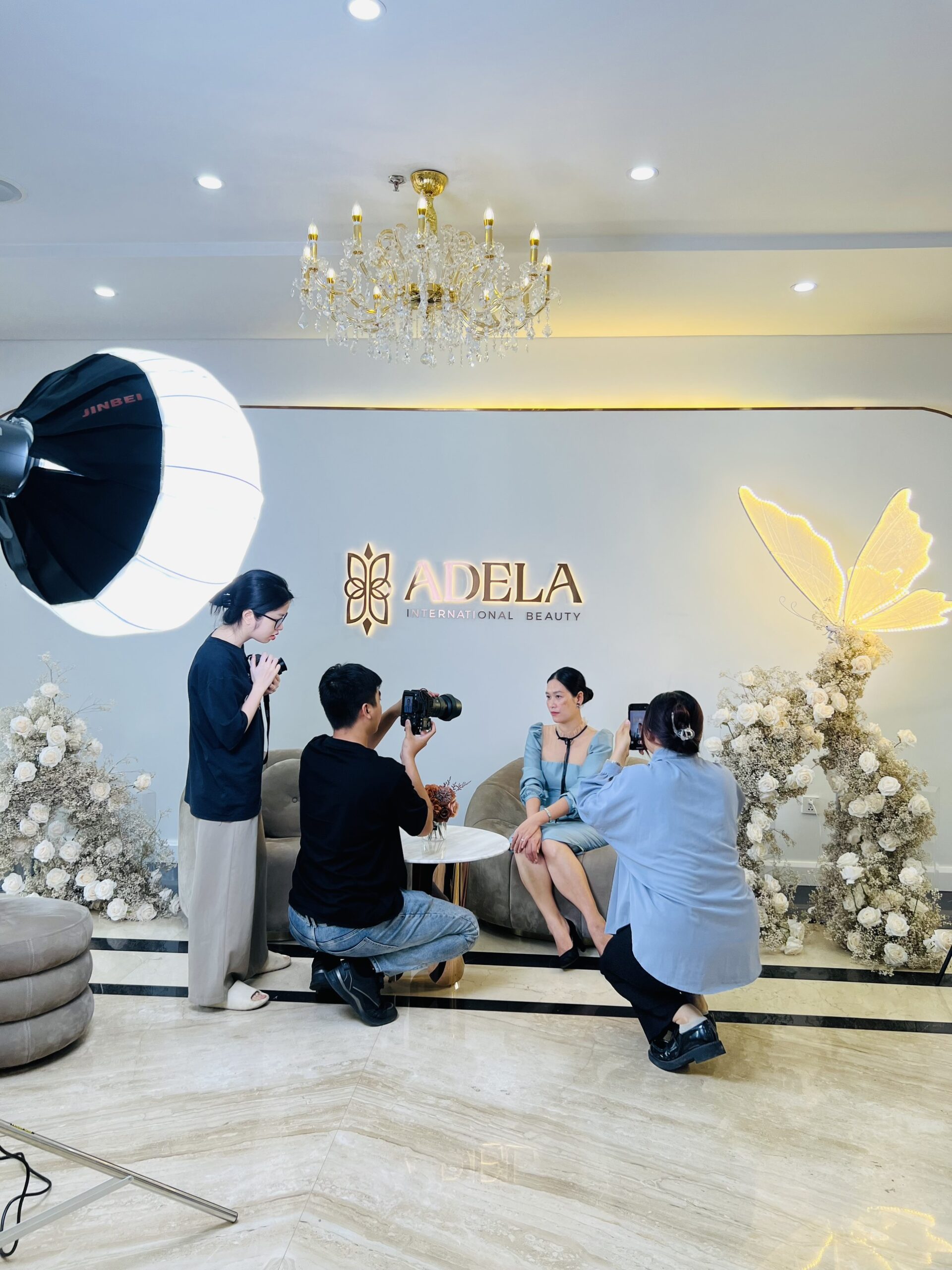 Hợp tác KOL, KOC đại sứ thương hiệu sản phẩm 2 - Công ty truyền thông tổ chức sự kiện Z-Models z4816371854745 8d3564f0b2d74a8b9e9f785bc1909c28 scaled - Công ty truyền thông tổ chức sự kiện Z-Models